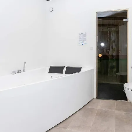 Holiday Xxiii Apartman *